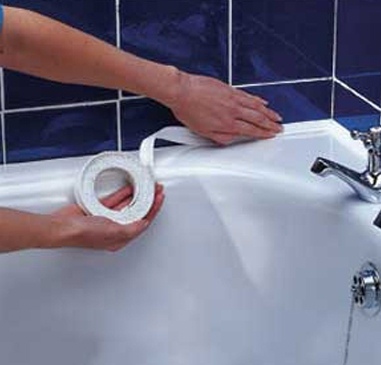 Лента-бордюр для раковин и ванн 20м м х 20 мм х 3,3м, белая ( 30 мм х 30 мм х 3,3 п.м.)